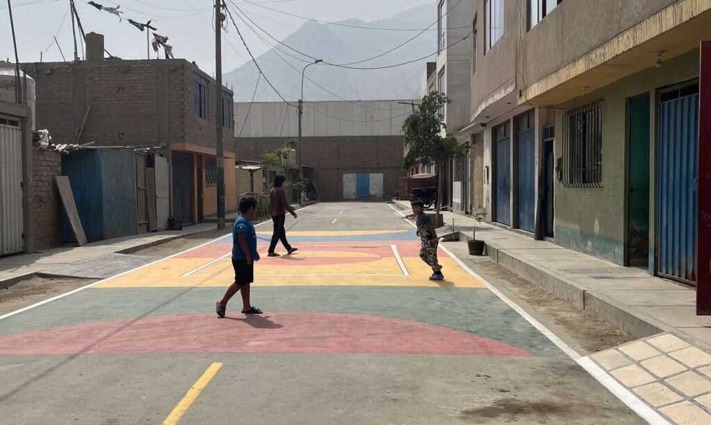 Zona Arqueológica de Cajamarquilla 13 - FIA Cajamarquilla