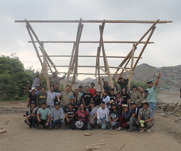 Zona Arqueológica de Cajamarquilla 29 - FIA Workshop Cajamarquilla